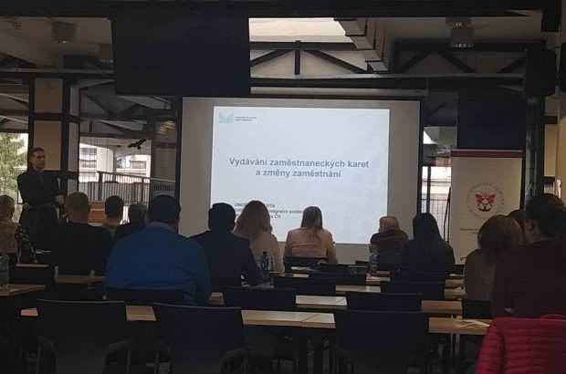 KHK ZK USPOŘÁDALA VE ZLÍNĚ SEMINÁŘ K ZAMĚSTNÁVÁNÍ CIZINCŮ SE ZAMĚŘENÍM NA PROGRAM KVALIFIKOVANÝ ZAMĚSTNANEC